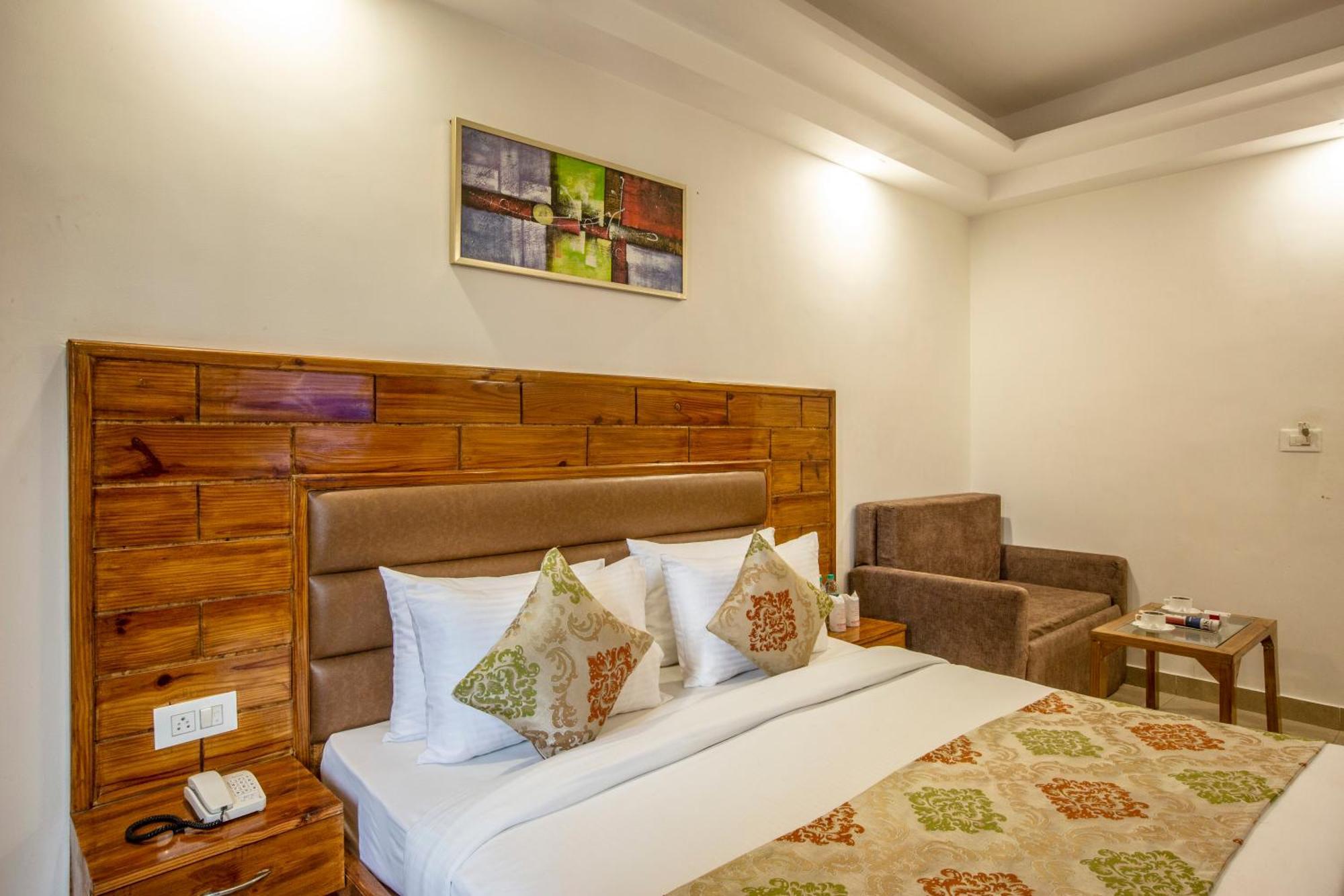 Airport Delhi Aerocity Inn Plaza 新德里 外观 照片